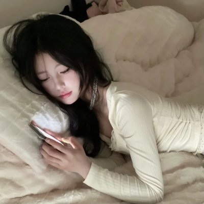 霓裳鬼影